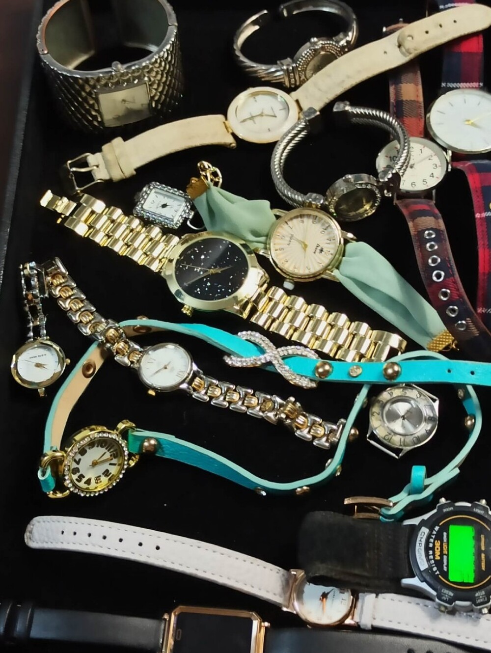 Vintage Women’s Watch Lot Untested Fashion Branded Watches Mixed Bundle